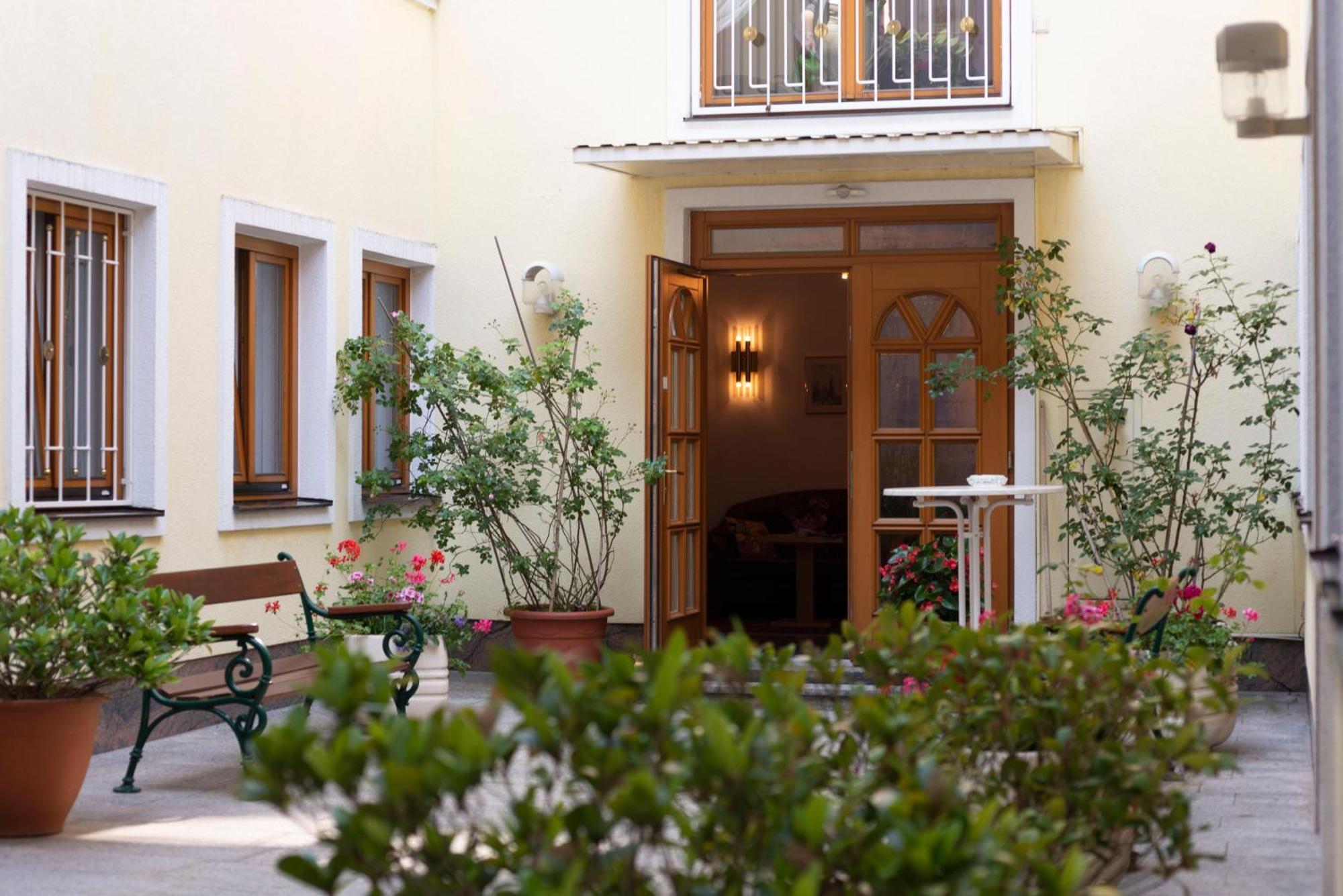 Fleger Appartements Vienna Exterior photo